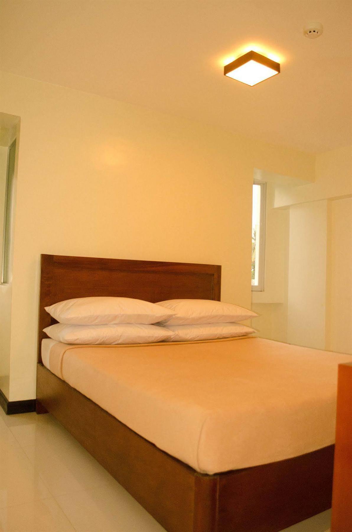 Reddoorz Near Sm Puerto Princesa Ngoại thất bức ảnh