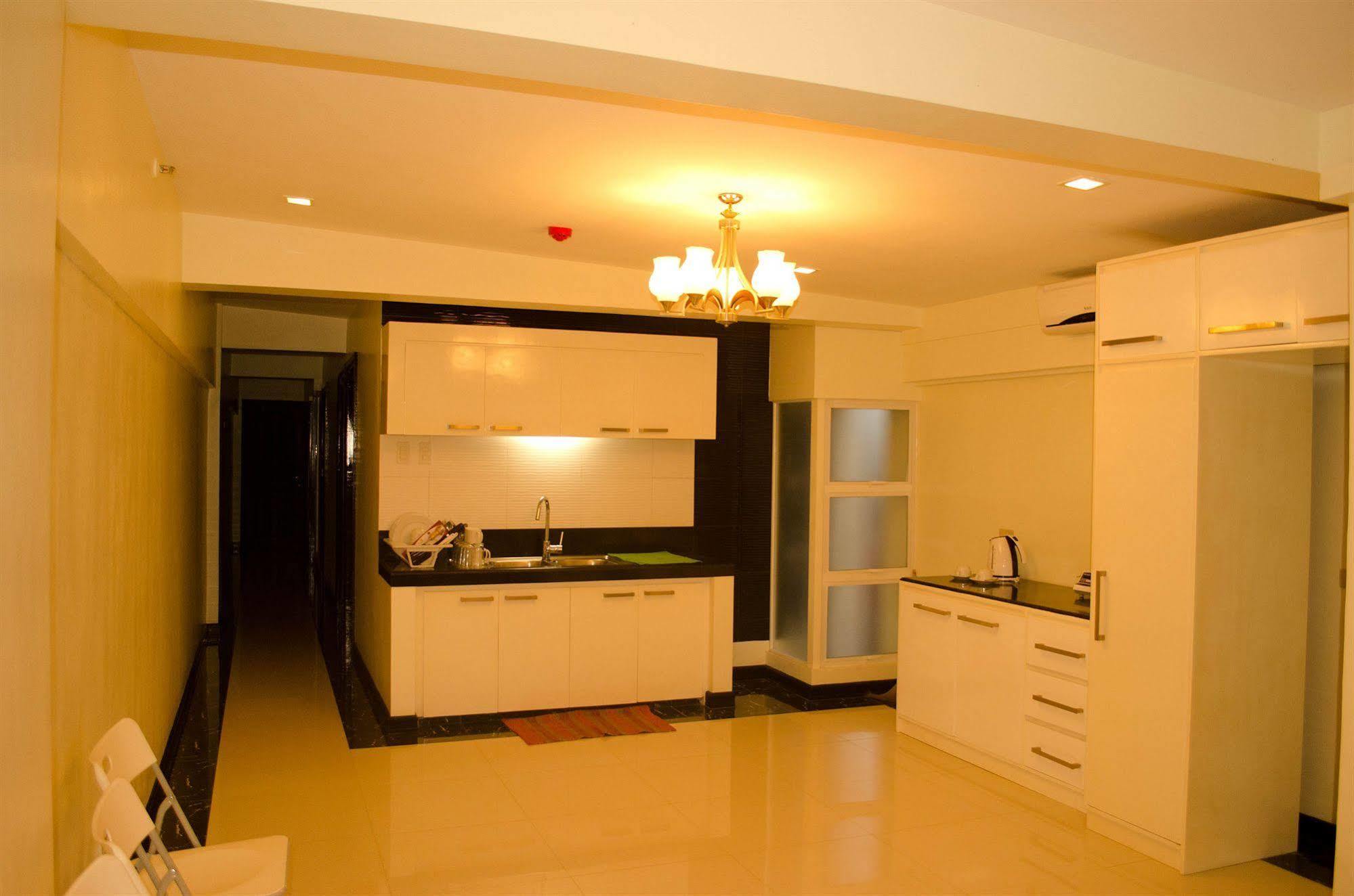 Reddoorz Near Sm Puerto Princesa Ngoại thất bức ảnh