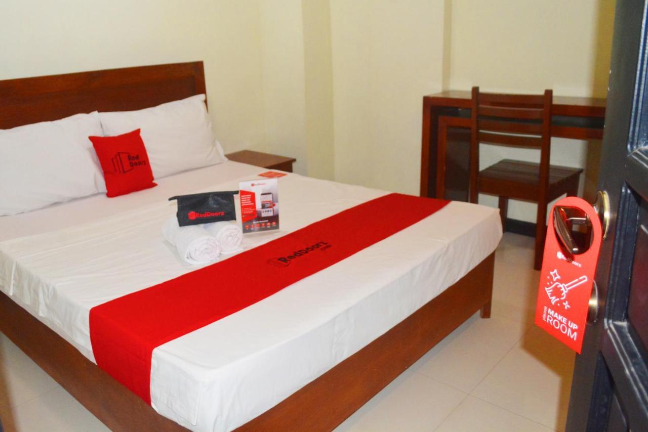 Reddoorz Near Sm Puerto Princesa Ngoại thất bức ảnh